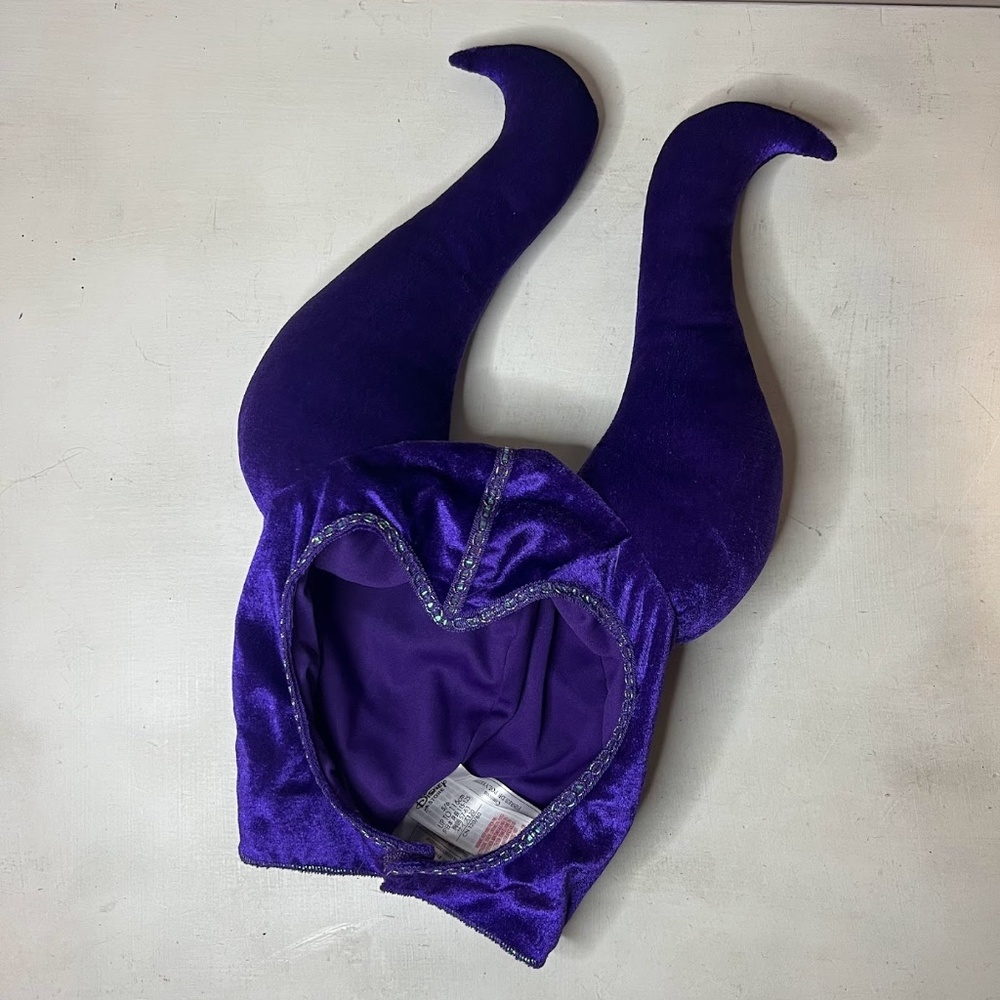 Disney Store Maleficent Costume Child Size Small 5/6  Purple Headpiece Only